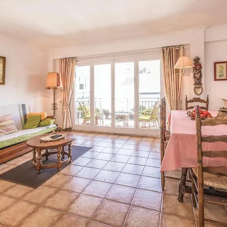 Beautiful In With 2 Bedrooms *
